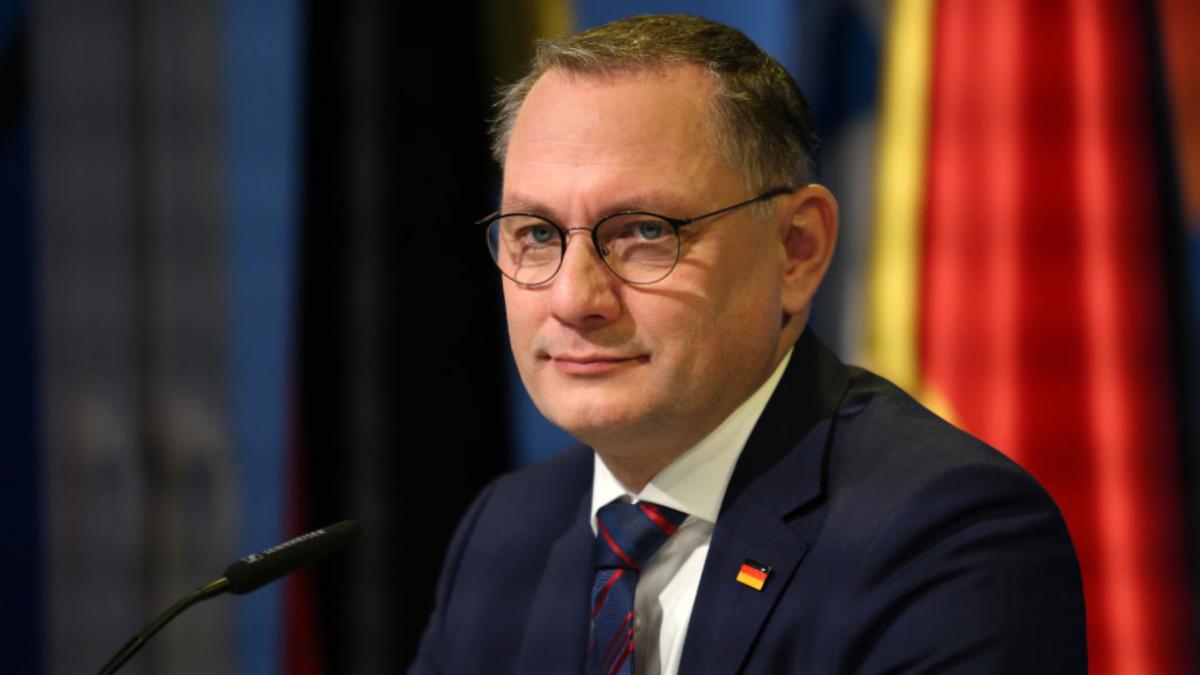 Copresedintele AfD Tino Chrupalla va participa la investirea lui Trump Aceasta presedintie va schimba lumea pentru totdeauna