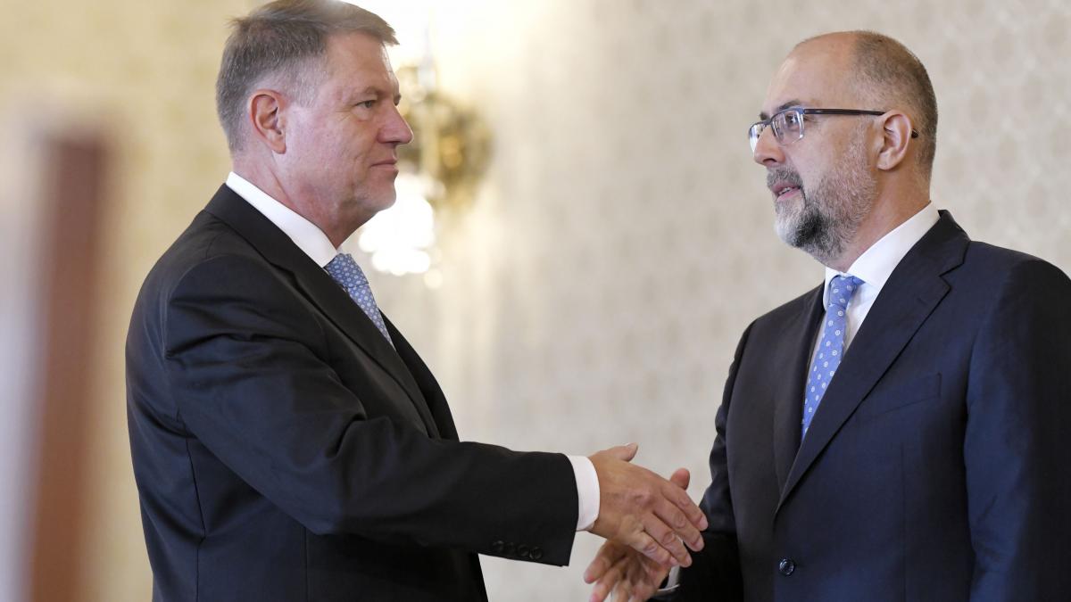 Kelemen Hunor Iohannis trebuia sa explice poporului anularea alegerilor si sa plece S ar fi eliberat supapele