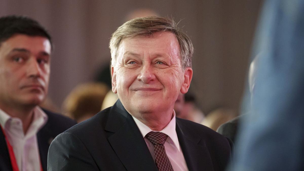 Crin Antonescu nu sustine interzicerea candidaturii lui Calin Georgescu CCR risca sa devina o instanta iraniana