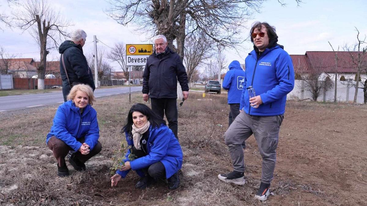 De ziua ei Lavinia Sandru a ales sa fie printre oameni Cel mai frumos cadou este sa va ascult si sa va cunosc