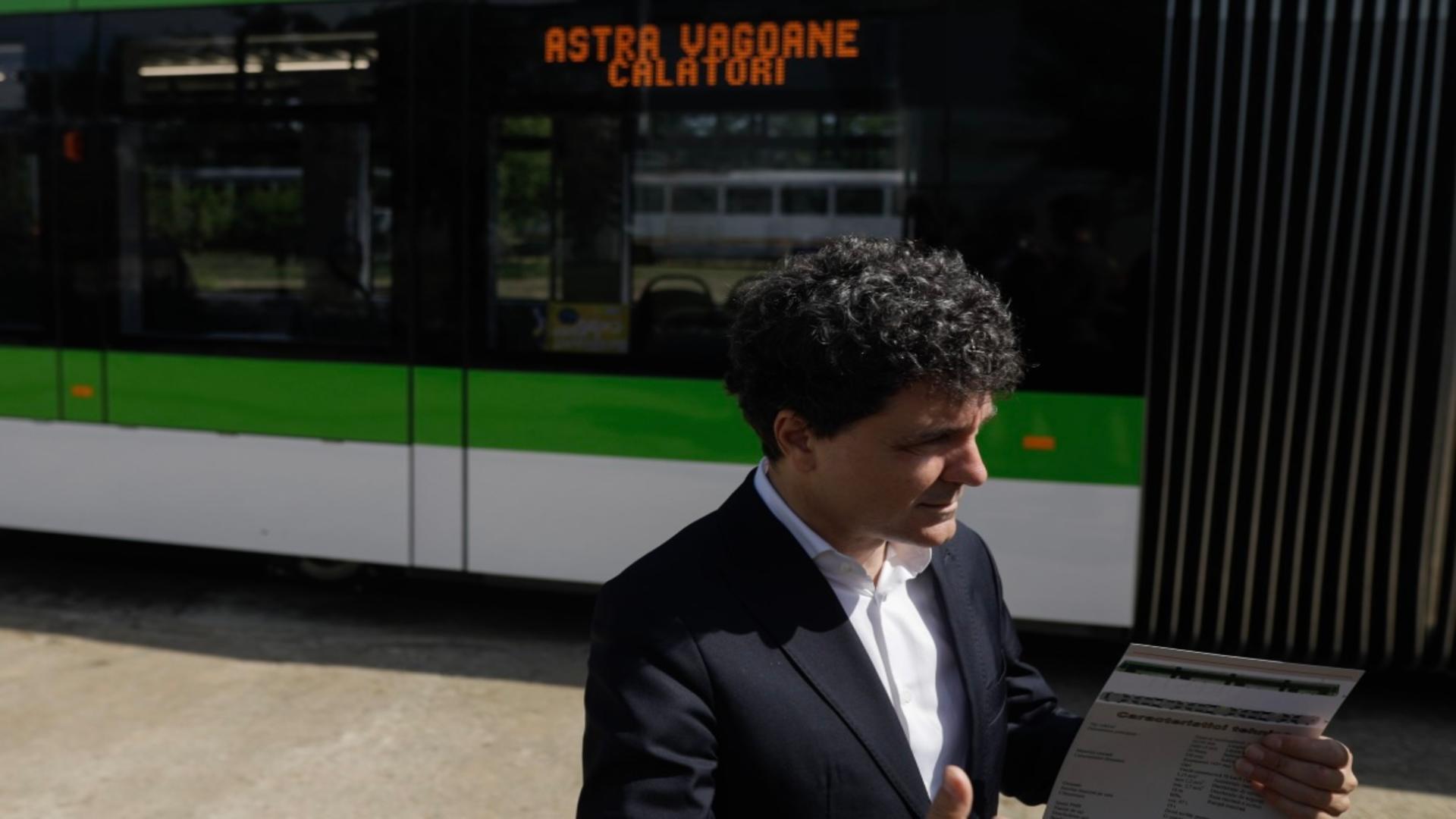 Riscul falimentului STB gajeaza autobuze pentru datoriile ANAF