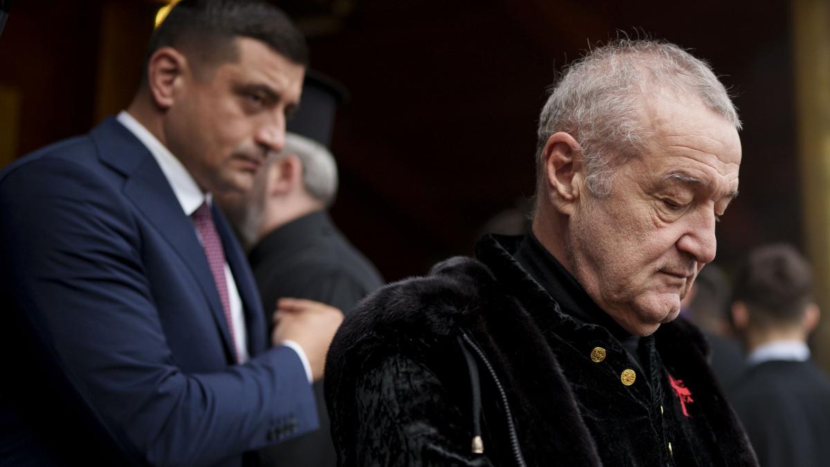 Becali suparat pe Simion Nu il mai sustin