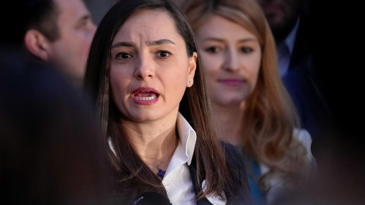 Candidatura sefei POT Anamaria Gavrila contestata la CCR