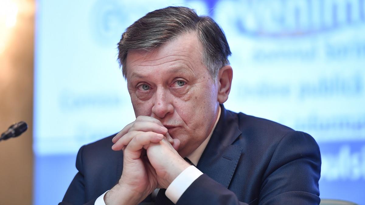 Crin Antonescu Sunt european proamerican Se poate si asa