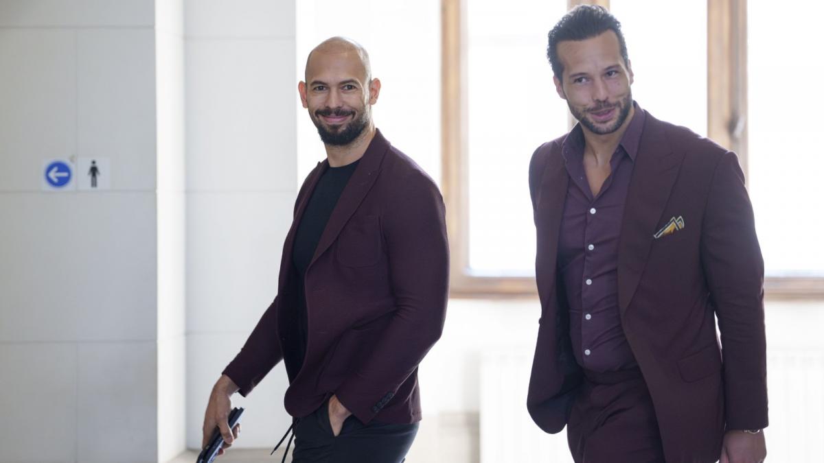 Guvernul afirma ca fratii Tate au parasit legal Romania Nu exista motive sa credem ca este rezultatul unor presiuni