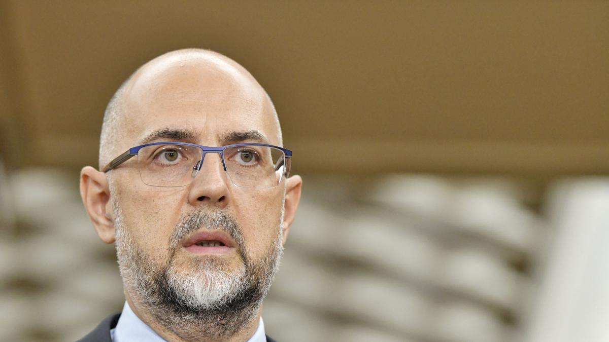Kelemen Hunor uimit de cheltuielile lui Iohannis Exagerat de mari beneficii putine pentru Romania