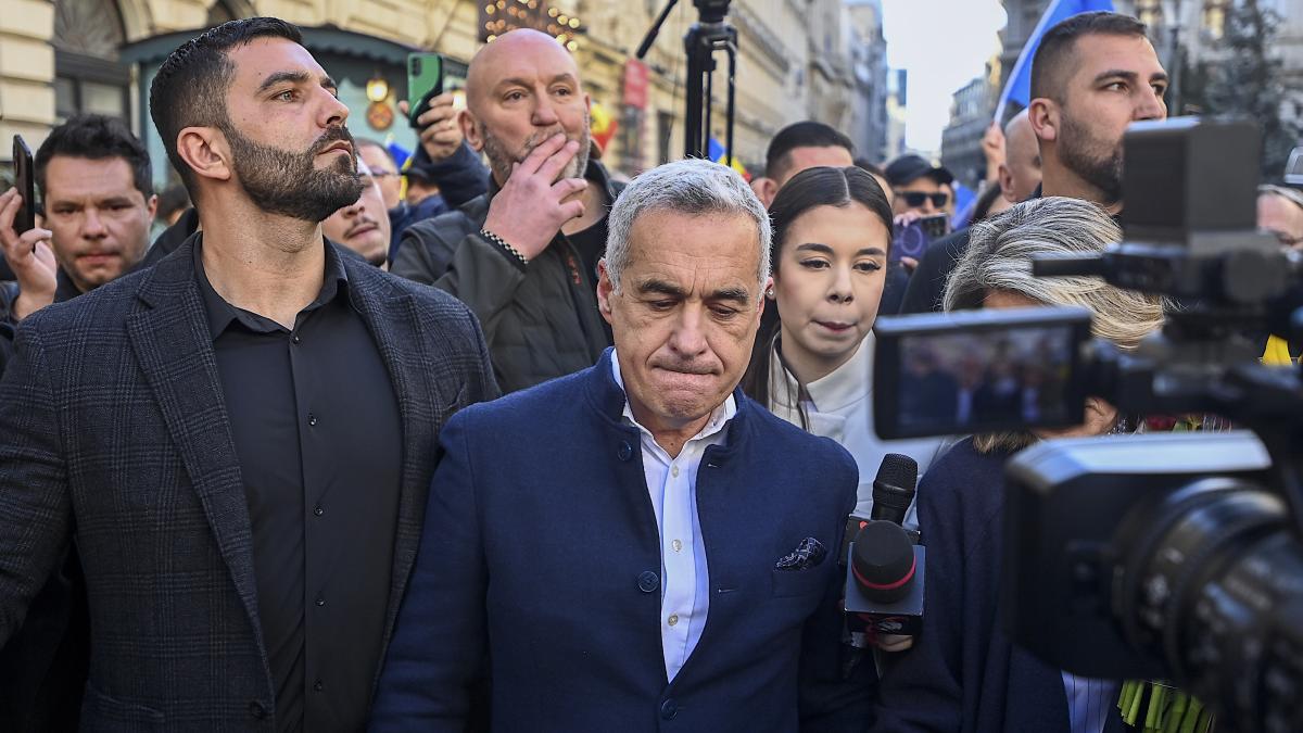 Sedinta la CCR sesizari impotriva lui Calin Georgescu