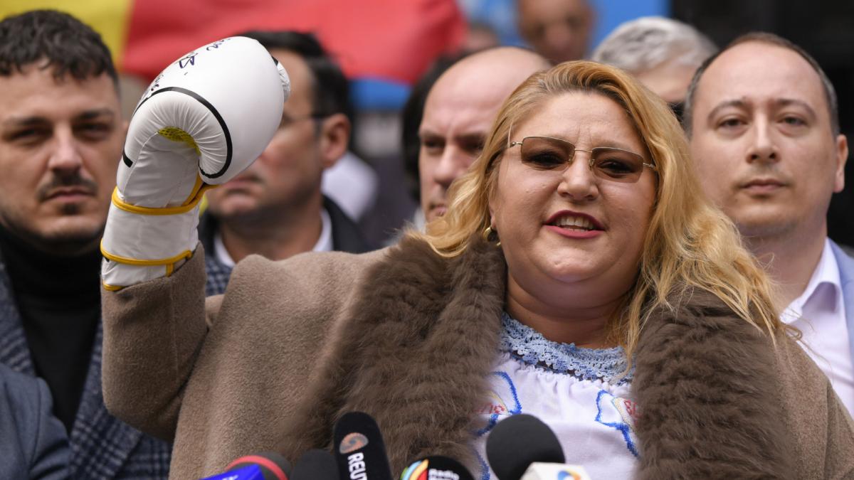 Surse Candidatura Dianei Sosoaca respinsa de BEC