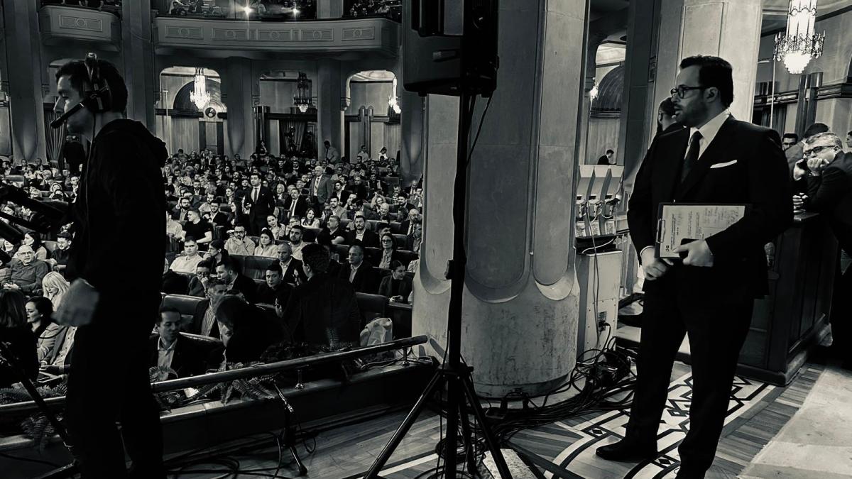 Cel mai urmarit talk show revine la Antena 3 CNN Crin Antonescu luni la Un presedinte in fata natiunii