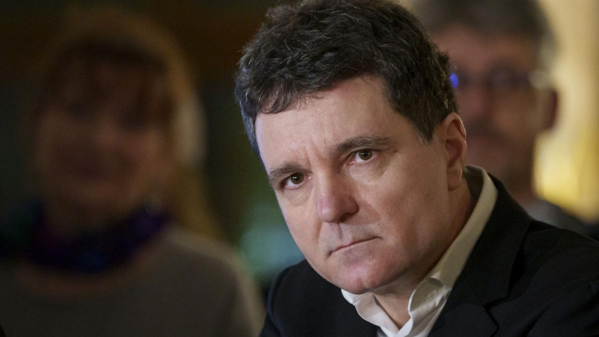 Din ce a trait Nicusor Dan inainte de politica Salariul din Franta si Academia Despre Matei Paun Nu mi a dat bani