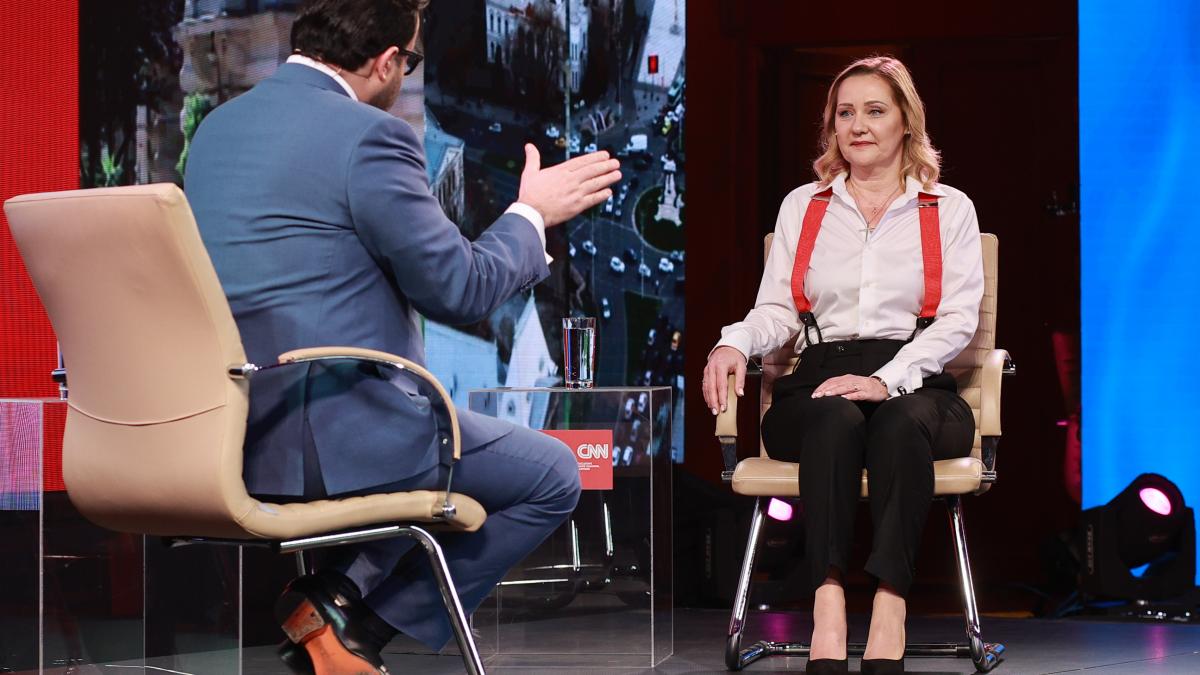 Elena Lasconi isi cere scuze pentru scrisoarea trimisa lui Trump