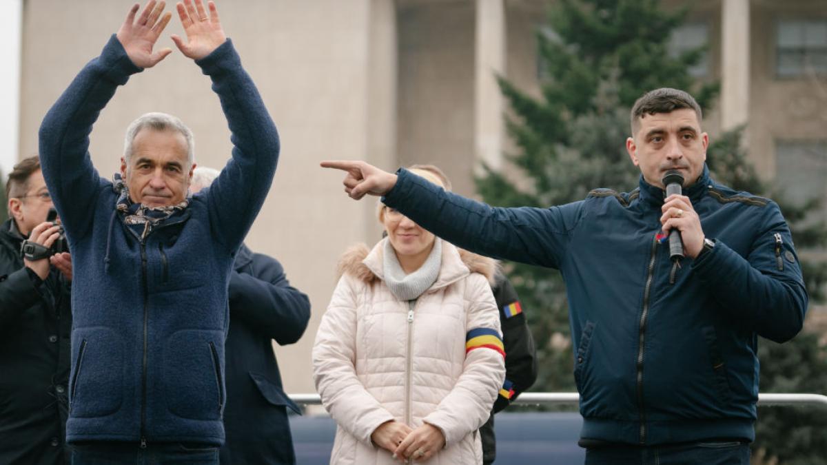 George Simion anunta prezidentiale anticipate pentru Calin Georgescu