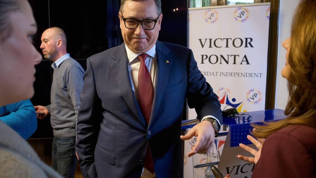 Marcel Ciolacu ii cere lui Victor Ponta retragerea din alegeri Nu te mai crede nimeni suveranist