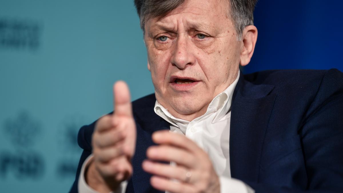 Crin Antonescu Intalnirea lui Nicusor Dan cu Florian Coldea este irelevanta Votul de duminica conteaza