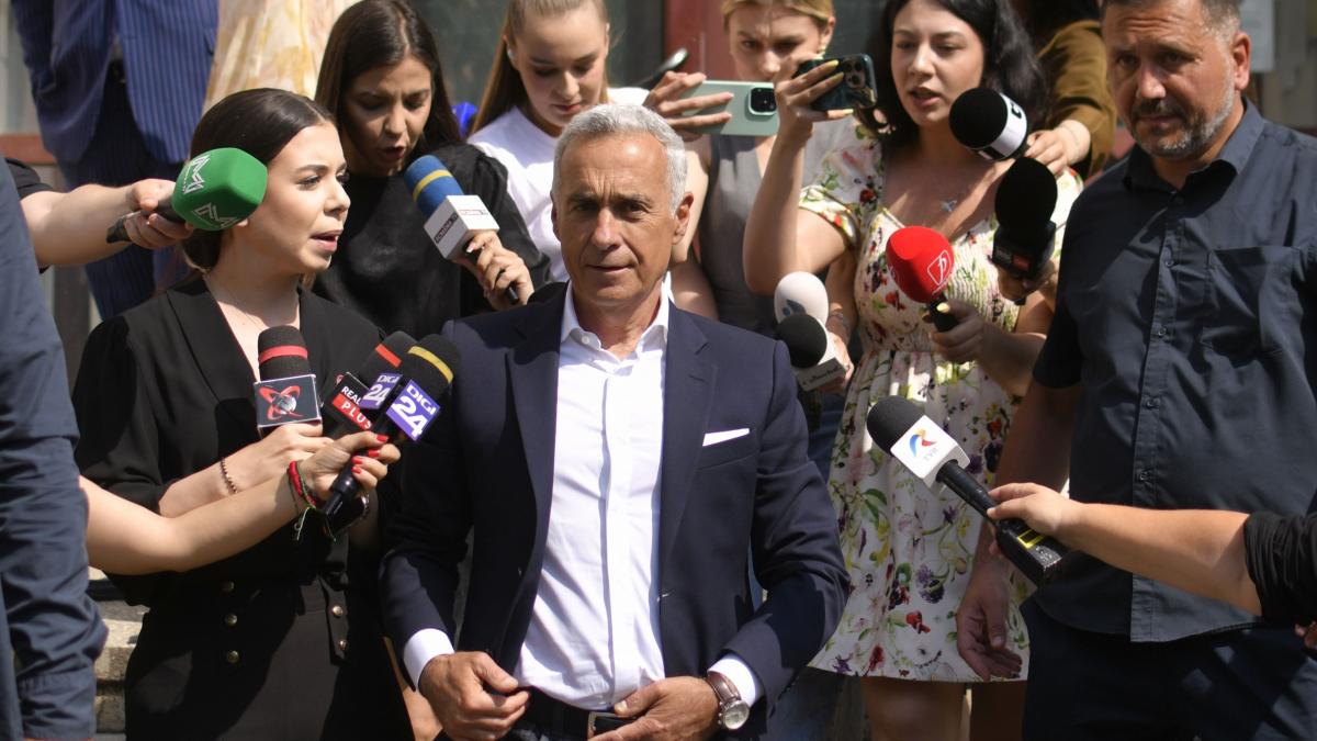 Calin Georgescu se plange de hartzuire Pieleanu I si pregateste candidatura pentru Presedintie