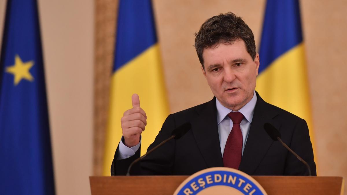 Nicusor Dan a depus declaratia de avere la ANI