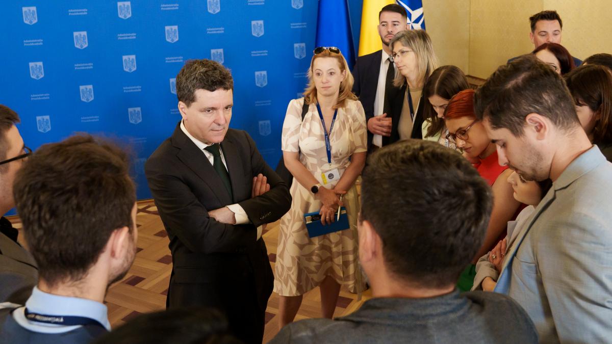 Nicusor Dan confirma guvernul PSD PNL USR UDMR in Romania