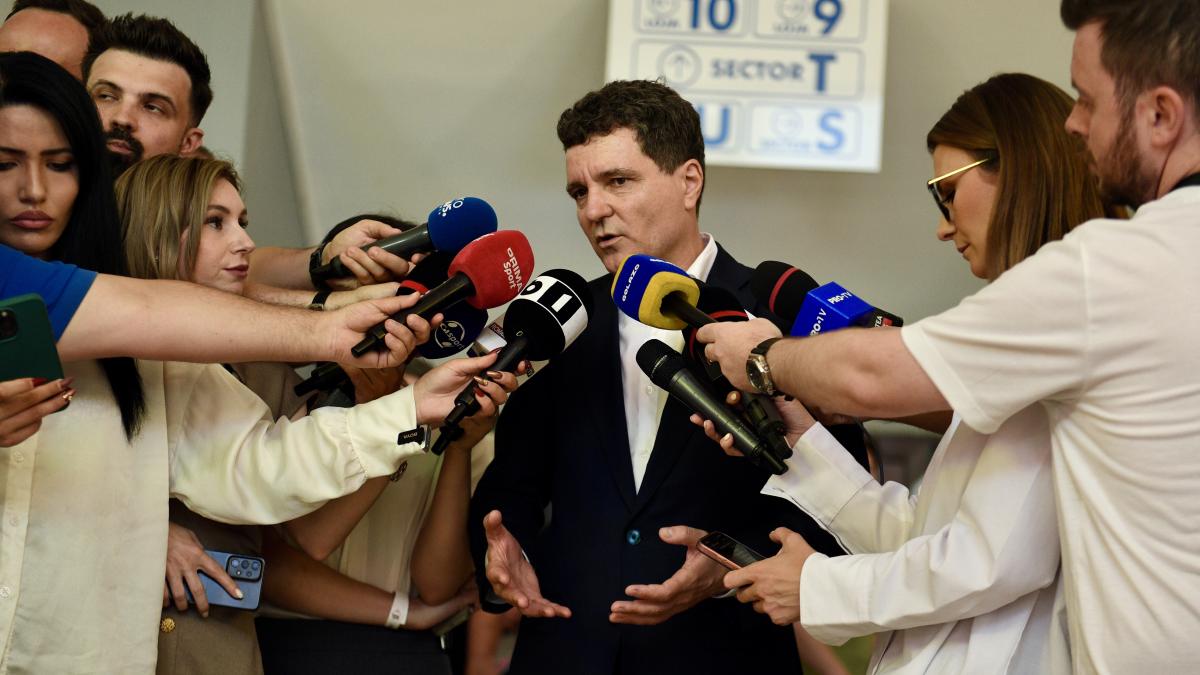 Presedintele Nicusor Dan preconizeaza un nou guvern in zece zile