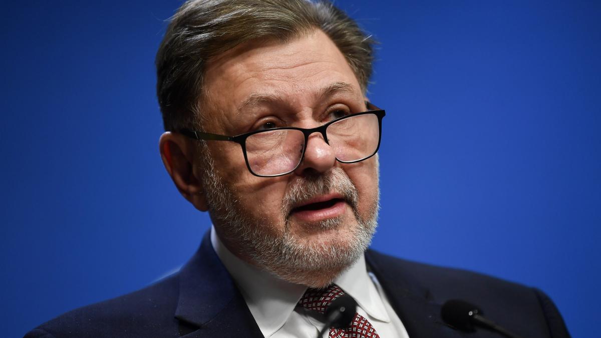 Rafila l critica pe Ghinea dupa disputa de la negocieri