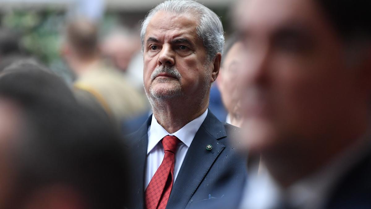 Adrian Nastase Dorinta lui Basescu s a indeplinit