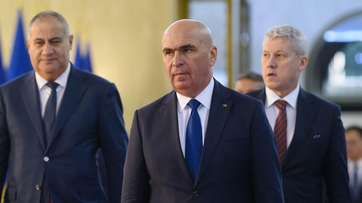 Bolojan amana anuntarea masurilor fiscale de austeritate