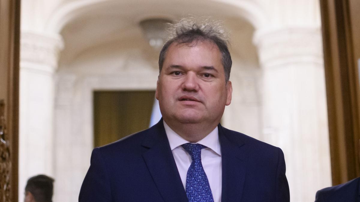 Cseke Attila a redus salariile in Ministerul Dezvoltarii