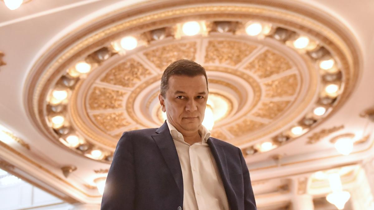 Grindeanu acuza USR de plagiat si lauda
