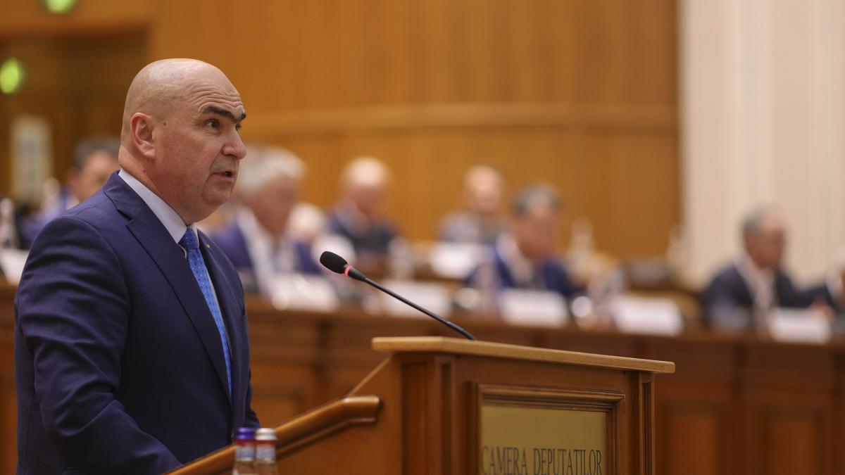 Ilie Bolojan la motiunea AUR Reducem sefii plafonam indemnizatiile