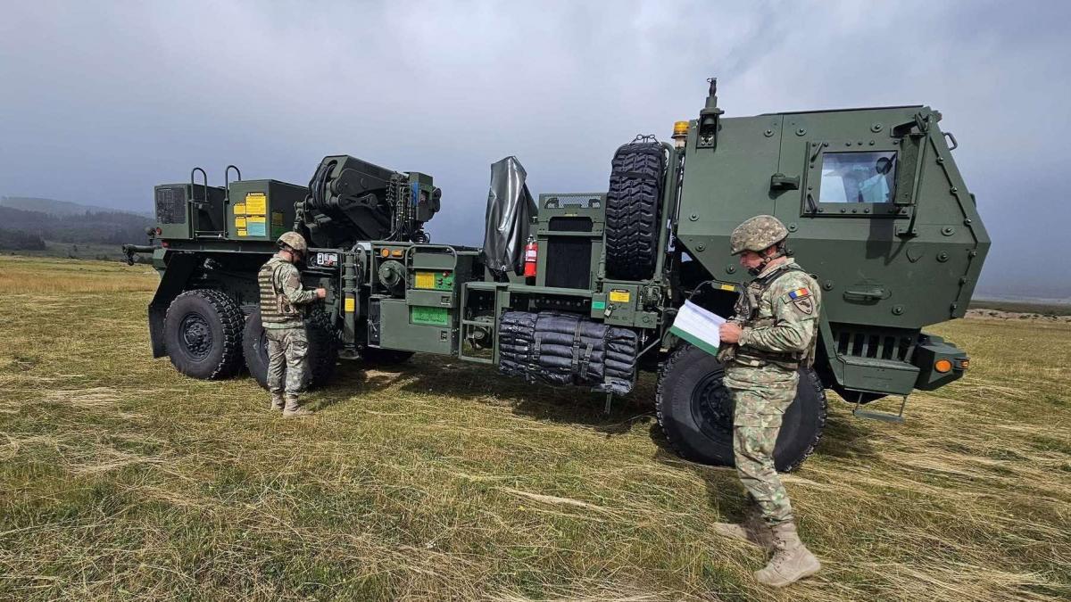 Ministrul Apararii Armata trebuie sa atraga tinerii