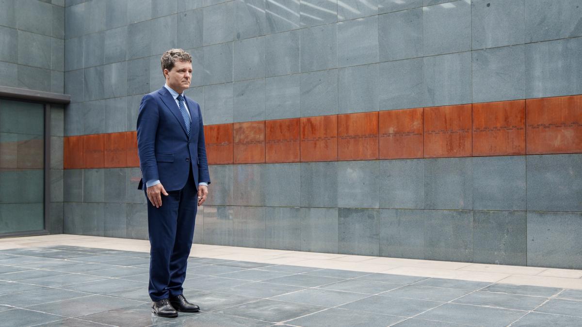Editorial FT despre Nicusor Dan Cum invingi populistii
