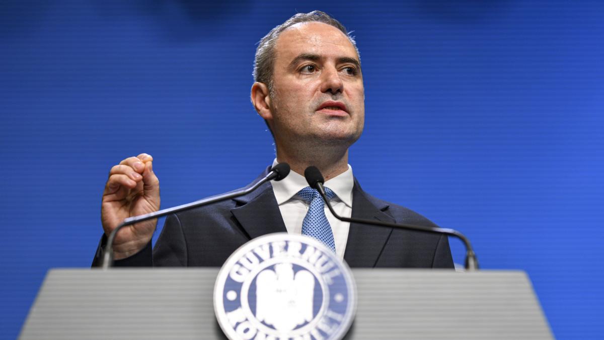 Ministrul Finantelor cere Consiliului Concurentei sa verifice preturile marii retaileri