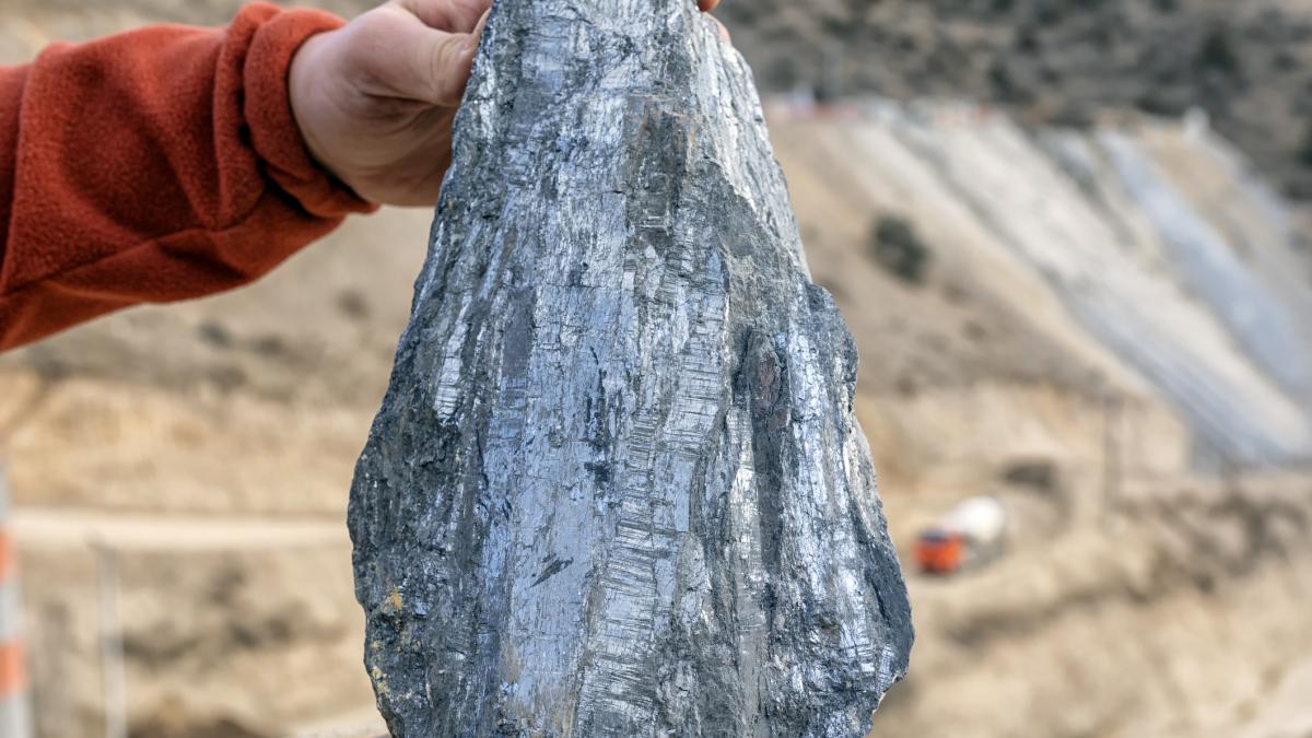 Romania va exploata grafitul de la Baia de Fier