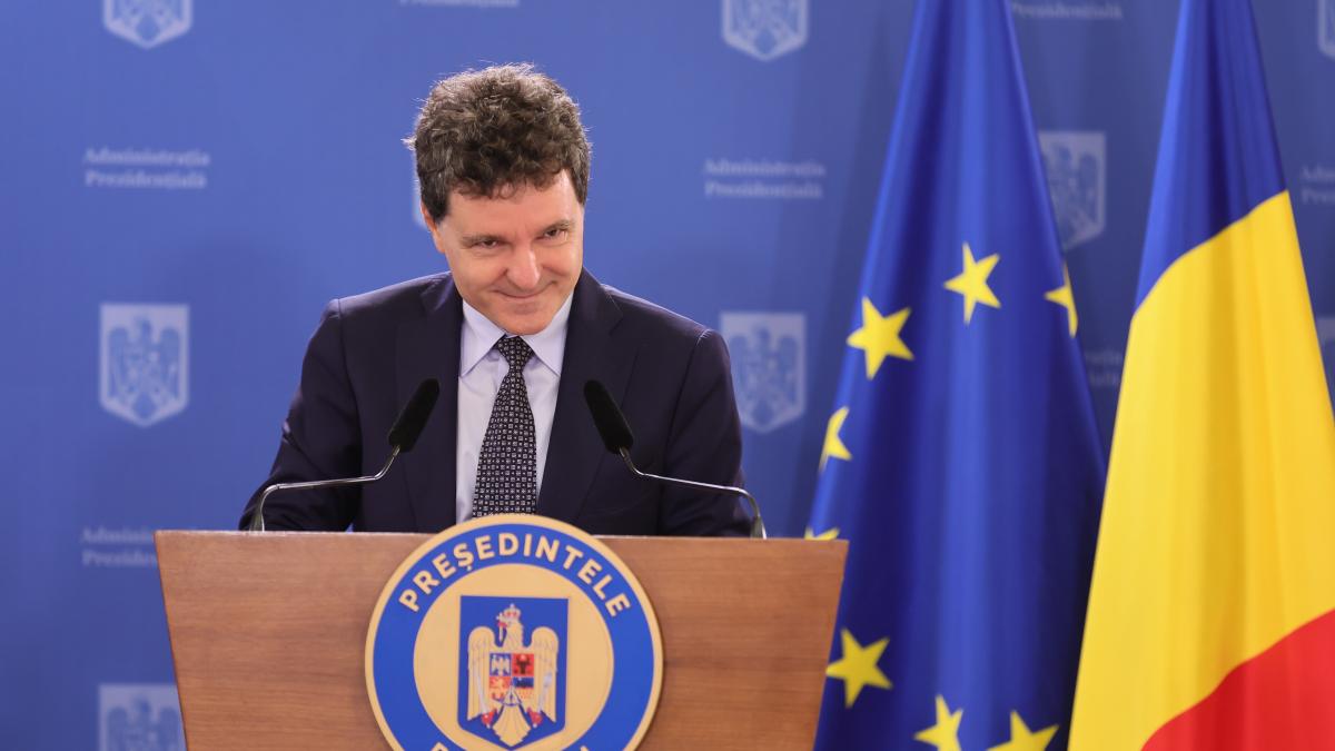 Nicusor Dan explica de ce nu promulga legerea antisemitismului