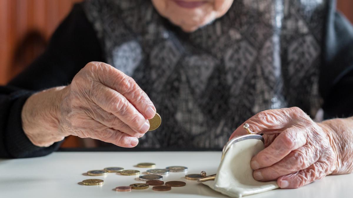 Ministrul Muncii anunta ajutorul de 400 de lei pensionarilor