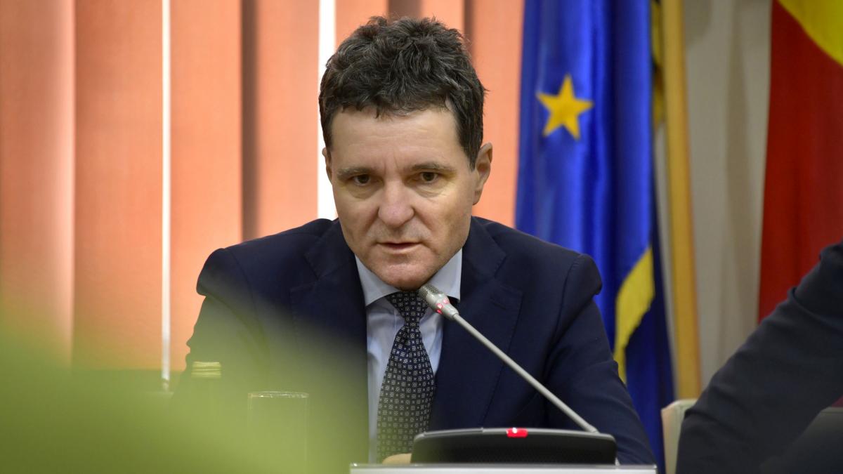 Nicuser Dan Am intuita ca Calin Georgescu are sustinatori din coruptia anilor 90 2000