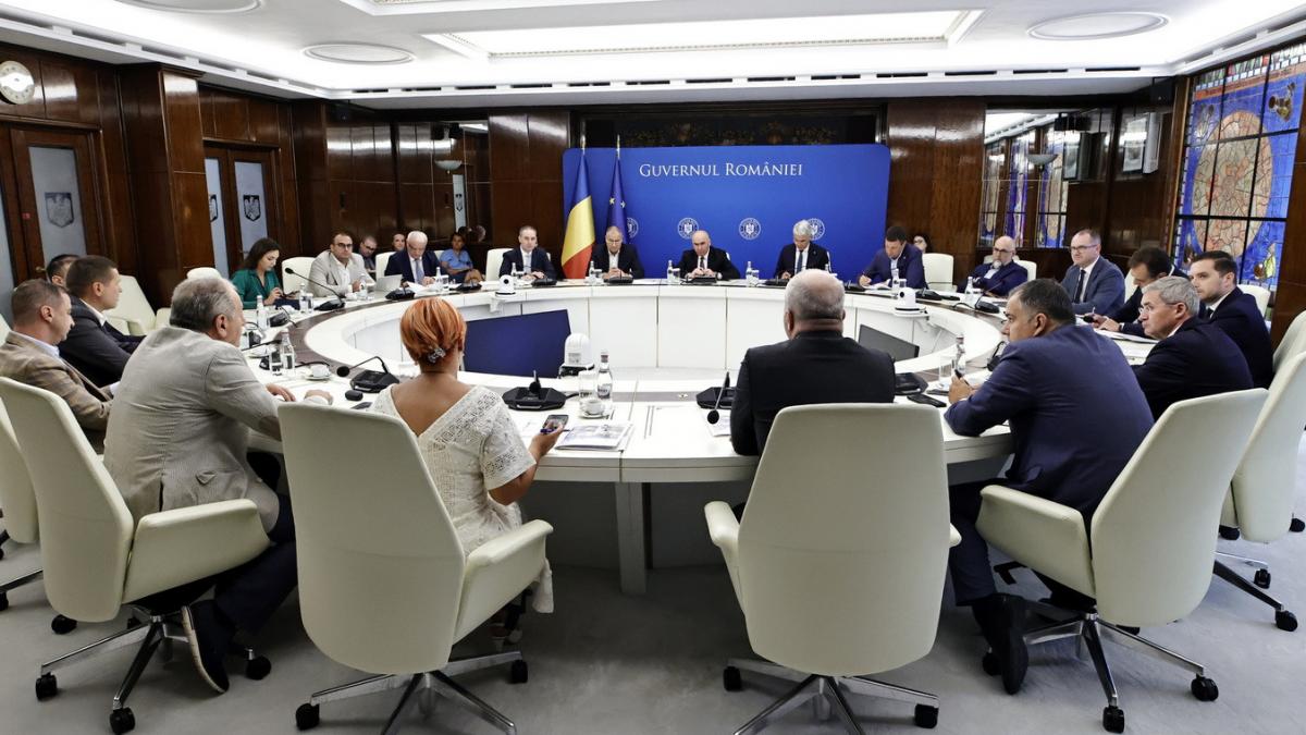 Sedinta a Coalitiei privind concedierile din administratie