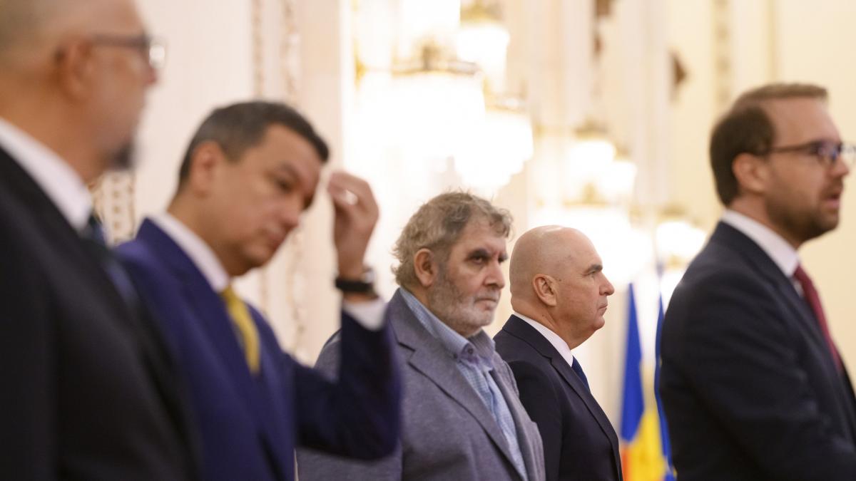 Numarul parlamentarilor scade cu 10 la viitoare alegeri