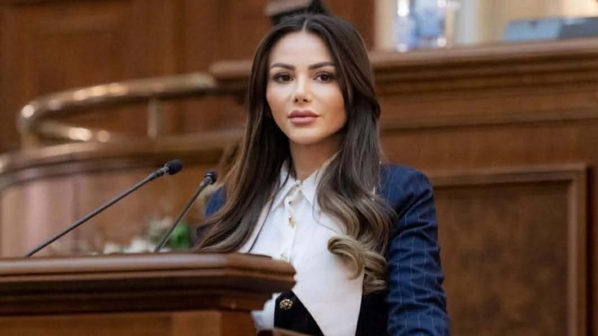 scandal de telenovela cu o senatoare bataie cu sotia unui barbat