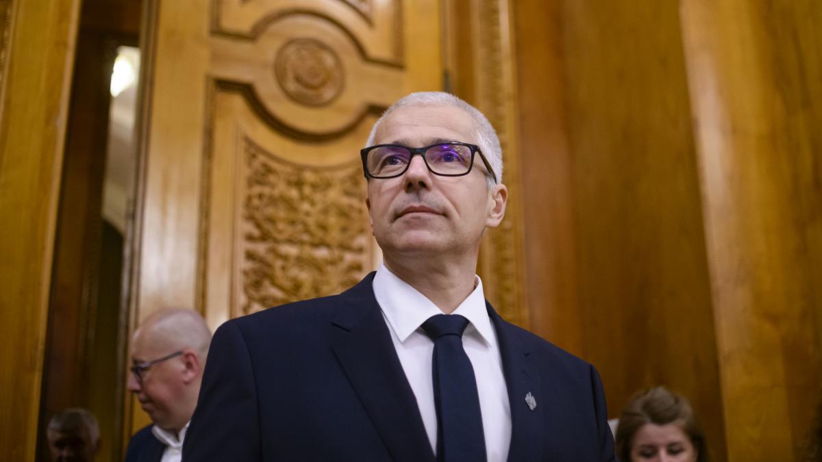 Marinescu dupa conferinta de presa Ministrul nu poate interveni
