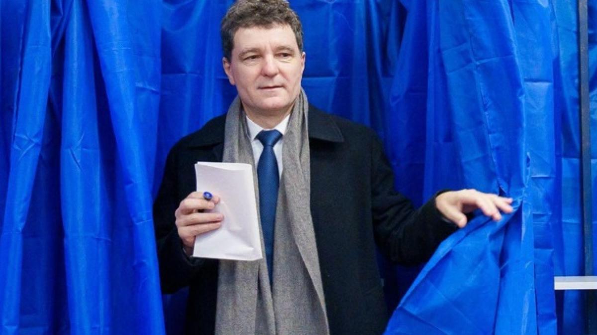 Nicusor Dan indemna bucurestenii sa iasa la vot
