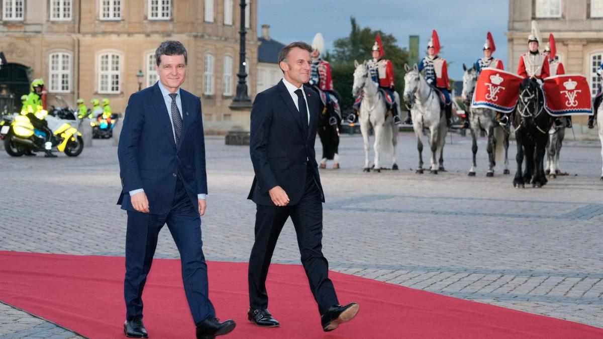 Nicusor Dan se intaRNeste cu Emmanuel Macron la 14 00