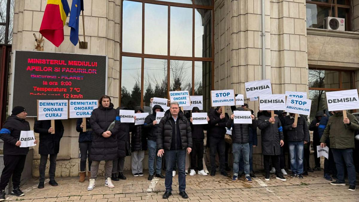 PUSL cere demisia Dianei Buzoianu Nu poti abandona 100000 de oameni