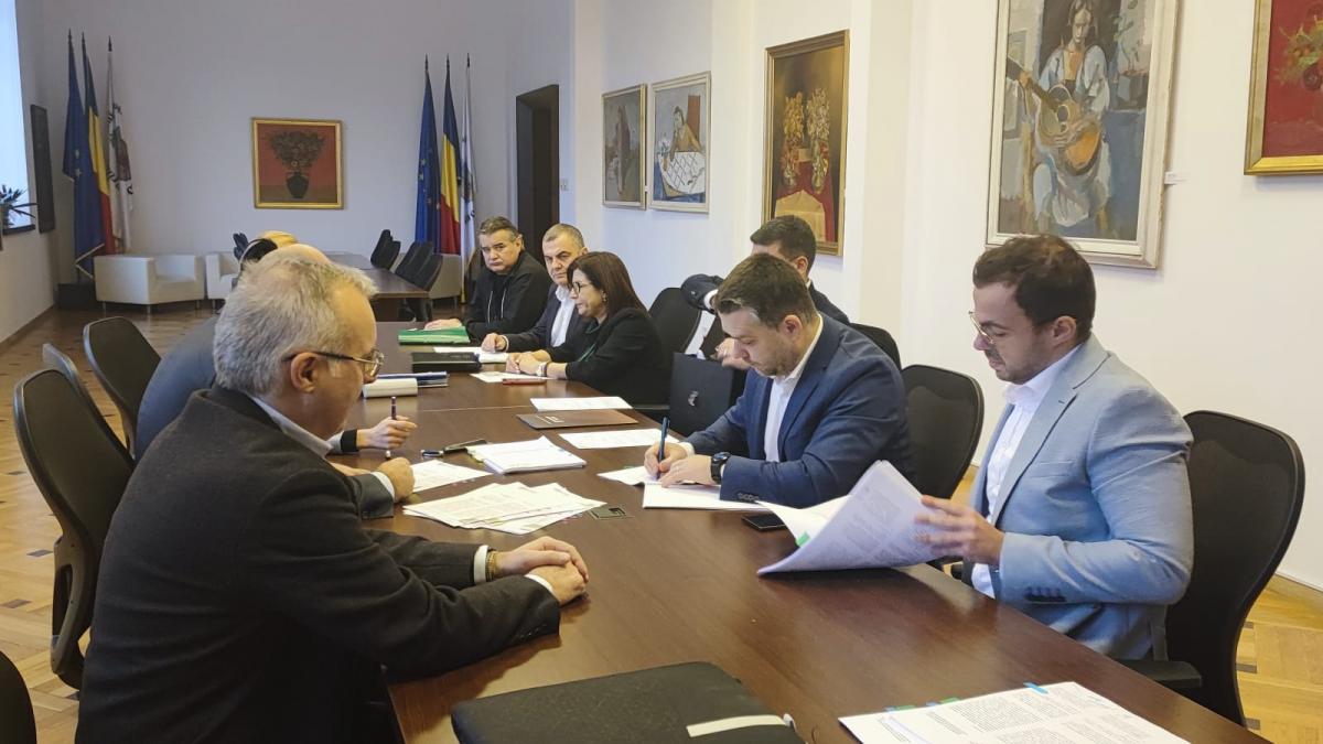 Primarul Capitalei a semnats finantarea pentru 6 cladiri istorice