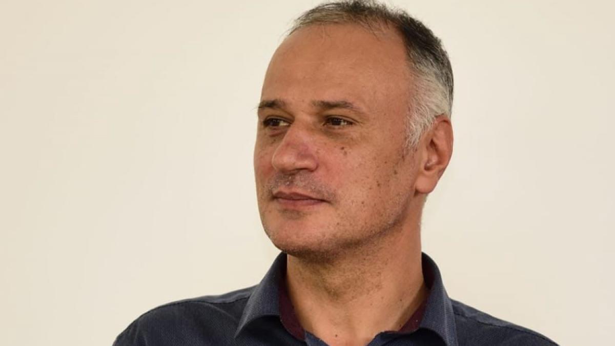 Sorin Sipos favorit pentru functia de ministru al Apararii