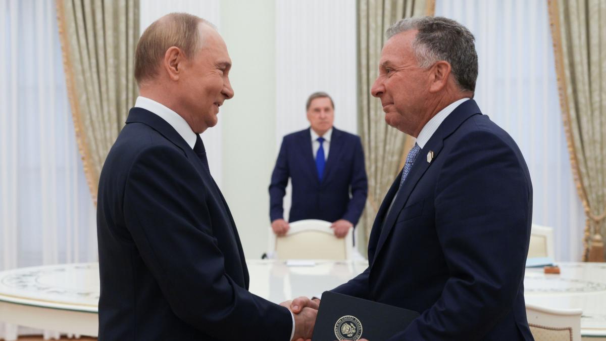 WSJ Cum l a ales Putin pe Steve Witkoff emisarul sau