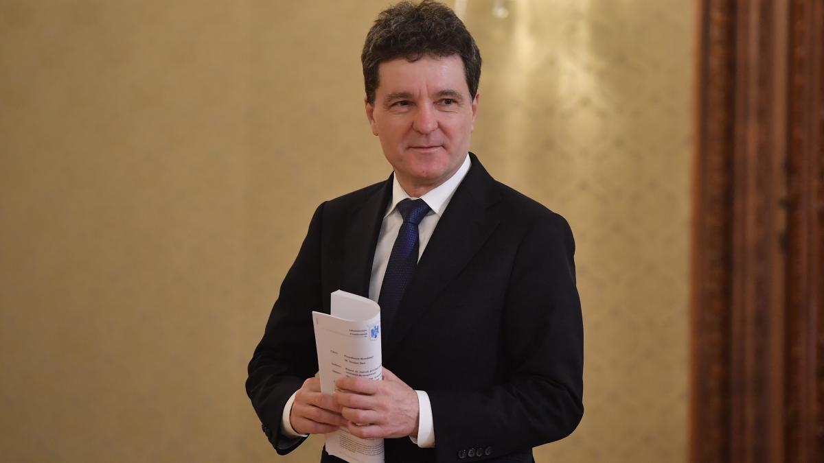 Cheltuielile Administratiei Presidentiale au scazut cu 30