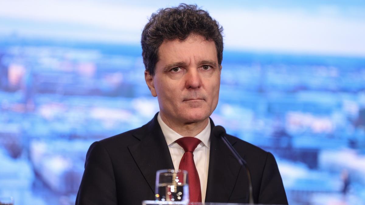 Nicusor Dan participa marti la reuniunea Coalitiei de Vointa