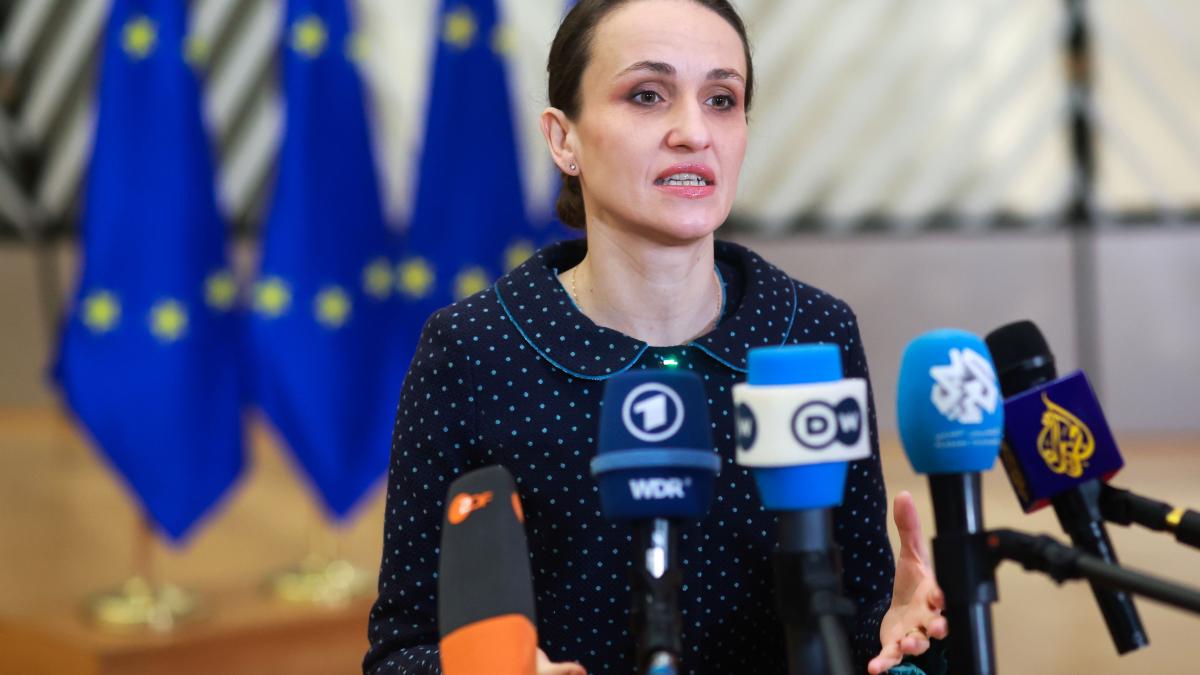 Oana Toiu despre interventia SUA in Venezuela Prioritatea este siguranta cetatenilor
