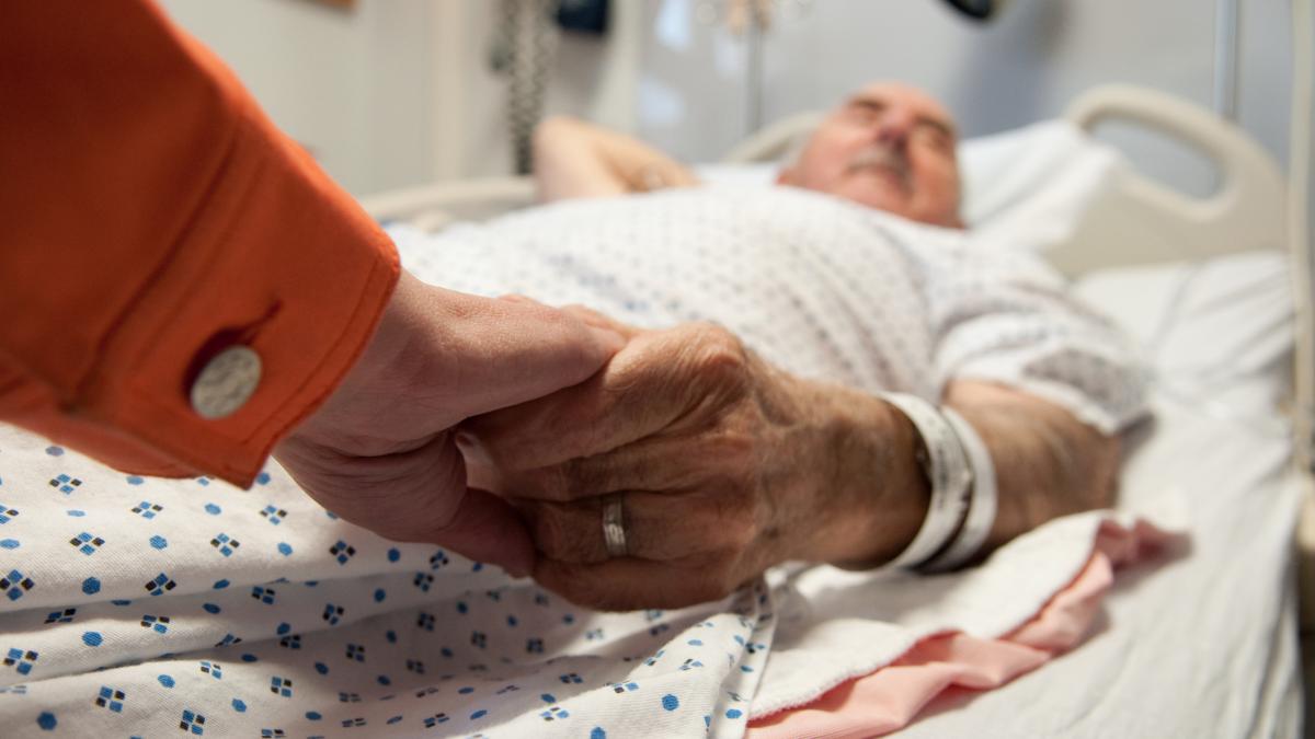 Cum planuieste ministrul Sanatatii sa sparga monopolul CNAS fiecare pacient ar putea alege dintr o gama variata de