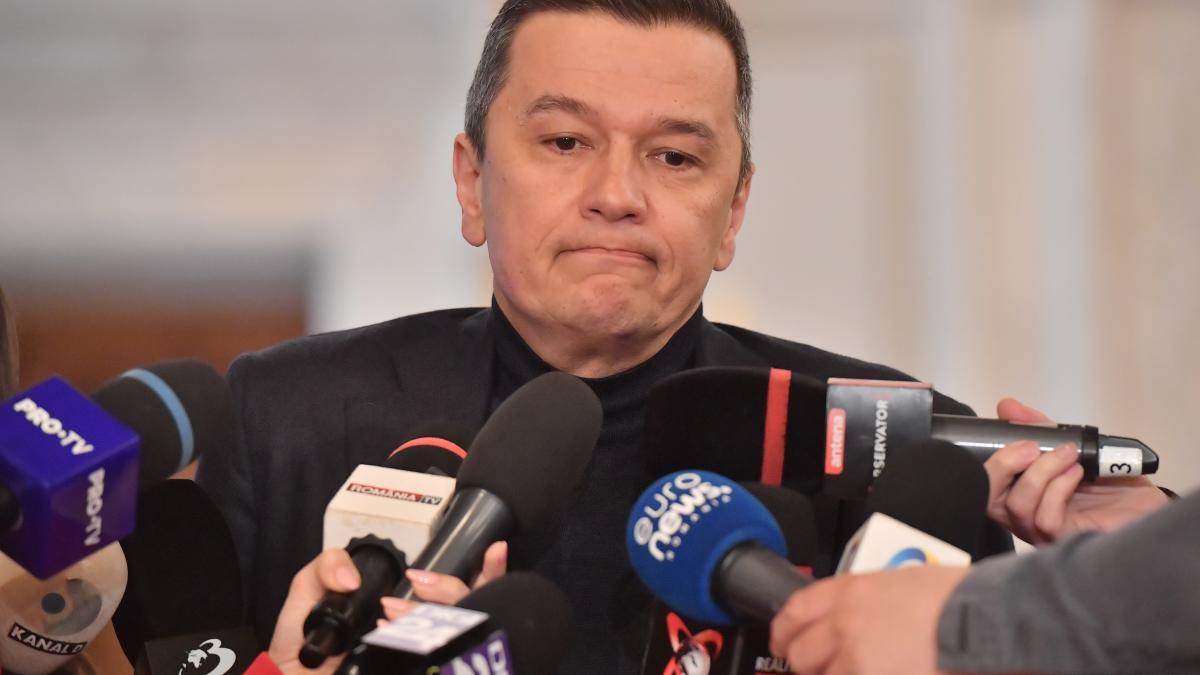 Sorin Grindeanu il acuza pe Bolojan pentru recesiunea tehnica Nu poti sa faci doar tairi